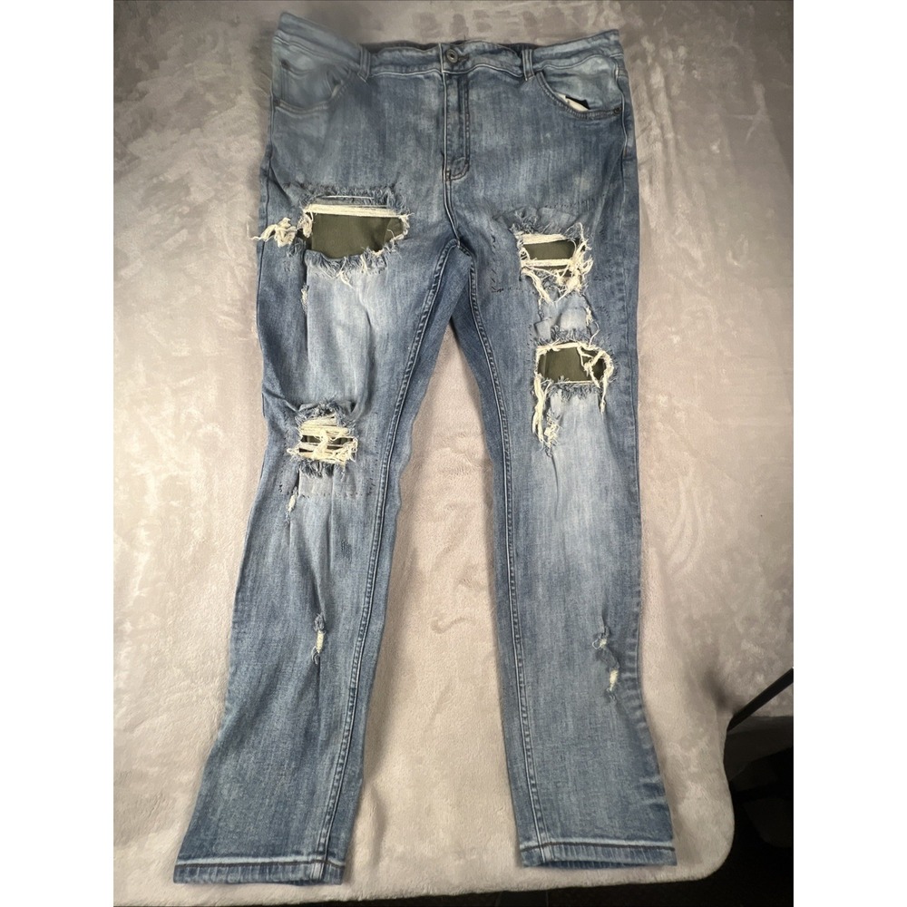 Serenede Jeans Men's Size 44x34 Blue Green Trim Wash Distressed Worn Look Denim